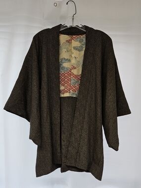 Handmade Vintage Brown Silk Textured Kimono Jacket with Patterned Silk Lining